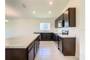239 SUMMERLIN LOOP, HAINES CITY, FL 33844 Sold 05/22/24