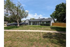8701 ALEGRE CIRCLE, ORLANDO, FL 32836 Sold 06/07/23
