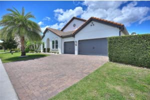 8421 MOREHOUSE DRIVE, ORLANDO, FL 32836 Sold 07/31/23