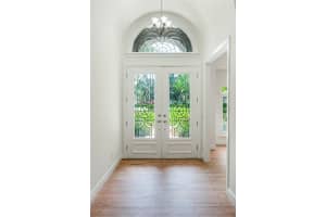 8520 REDLEAF LANE, ORLANDO, FL 32819 Sold 07/07/23
