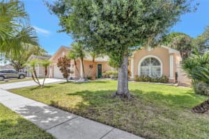 14559 GREYDALE CIRCLE, ORLANDO, FL 32826 Sold 06/26/23