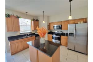 6872 WESTLAKE BOULEVARD, ORLANDO, FL 32810 Sold 07/07/23