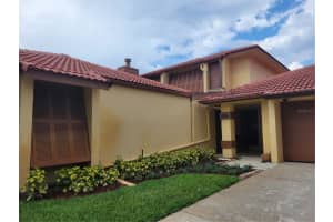 4942 SAMOA CIRCLE, ORLANDO, FL 32808 Sold 07/24/23