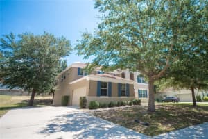 2784 GRASSMOOR LOOP, APOPKA, FL 32712 Sold 08/17/23
