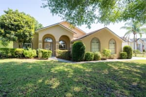 1821 SIR LANCELOT CIRCLE, SAINT CLOUD, FL 34772 Sold 07/07/23