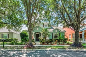 6590 HELMSLEY CIRCLE, WINDERMERE, FL 34786 Sold 07/06/23