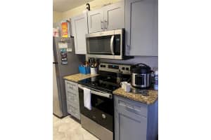 1049 HIAWASSEE ROAD, ORLANDO, FL 32835 Sold 11/08/23