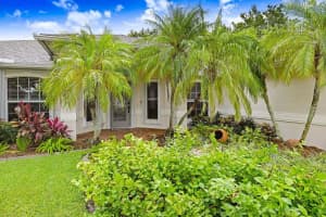 3535 SAVANNAHS TRAIL, MERRITT ISLAND, FL 32953 Sold 07/07/23