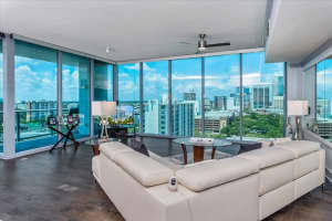 260 S OSCEOLA AVENUE, ORLANDO, FL 32801 Sold 05/07/24