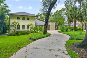 1504 THE OAKS DRIVE, MAITLAND, FL 32751 Sold 08/15/23