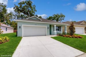 631 DOMINISH ESTATES DR, APOPKA, FL 32703 Sold 09/18/23