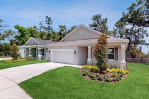637 DOMINISH ESTATES DR, APOPKA, FL 32712 Sold 08/04/23