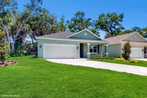 643 DOMINISH ESTATES DR, APOPKA, FL 32712 Sold 08/11/23