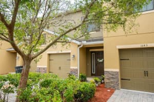 1647 SMOKEY OAK WAY, LONGWOOD, FL 32750 Sold 07/05/23