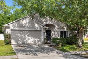 1823 PALMETTO PINE LANE, ORLANDO, FL 32826 Sold 07/10/23