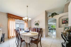 12323 HAWKEYE POINT PLACE, RIVERVIEW, FL 33578 Sold 09/19/23