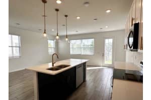 1052 PLANTATION LANE, DAVENPORT, FL 33896 Sold 08/15/23