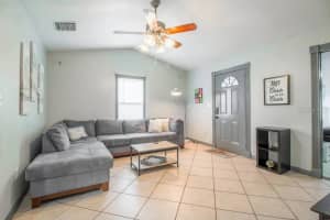 MLS# MFRO6114864, Orlando, Florida 32812