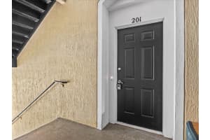 2304 SILVER PALM DR #201, KISSIMMEE, FL 34747 Sold 08/04/23