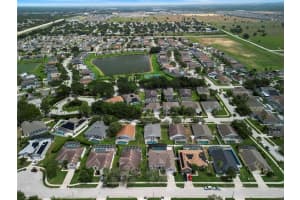 436 JULLIARD BOULEVARD, DAVENPORT, FL 33897 Sold 07/10/23