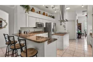 407 VIA BIANCA DRIVE, DAVENPORT, FL 33896 Sold 08/02/23