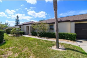1959 MAGNOLIA CIRCLE, TAVARES, FL 32778 Sold 01/04/24