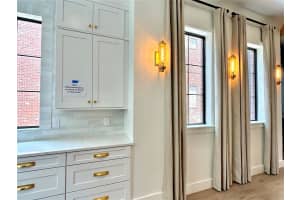 60 S Park Ave, Winter Garden, FL 34787, Sold 05/31/23