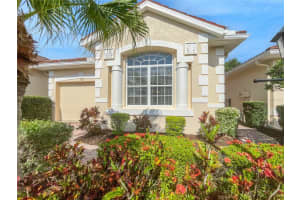 7747 33RD STREET, SARASOTA, FL 34243 Sold 10/26/23