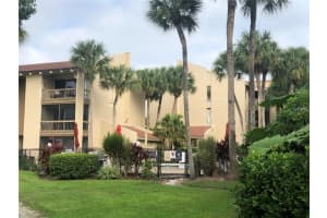 554 ORANGE DRIVE, ALTAMONTE SPRINGS, FL 32701 Sold 07/06/23