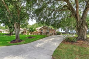 10827 LANTANA CREST, CLERMONT, FL 34711 Sold 10/30/23