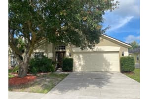 433 TREE SHORE DRIVE, ORLANDO, FL 32825 Sold 07/07/23