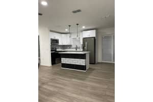 5028 CLIVEDEN DRIVE, ORLANDO, FL 32812 Sold 08/08/23