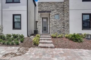 232 VILLA DOMANI CIRCLE, DAVENPORT, FL 33896 Sold 09/13/23