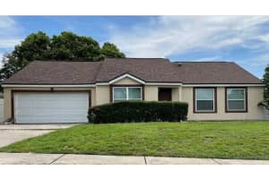 7478 CROOKED LAKE CIRCLE, ORLANDO, FL 32818 Sold 07/27/23