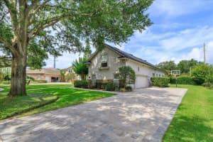 2465 STONEVIEW ROAD, ORLANDO, FL 32806 Sold 07/21/23
