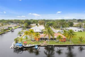429 CROSS STREET, NORTH FORT MYERS, FL 33903 Sold 11/01/24