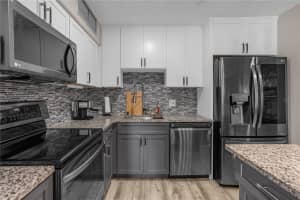 485 FORESTWAY CIRCLE, ALTAMONTE SPRINGS, FL 32701 Sold 10/04/23