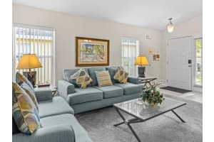642 SANDY RIDGE DRIVE, DAVENPORT, FL 33896 Sold 10/02/23