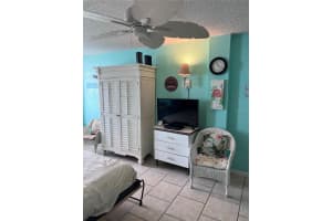 935 ATLANTIC AVENUE, DAYTONA BEACH, FL 32118 Sold 07/28/23