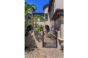 3152 VIA PALMA LANE, KISSIMMEE, FL 34744 Sold 09/20/23