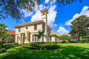 6318 LAKE BURDEN VIEW DR., WINDERMERE, FL 34786 Sold 03/12/24