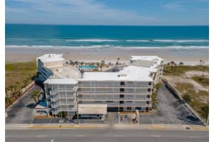 1233 ATLANTIC AVENUE, DAYTONA BEACH, FL 32118 Sold 09/06/23