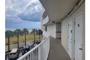 1233 ATLANTIC AVENUE, DAYTONA BEACH, FL 32118 Sold 09/06/23