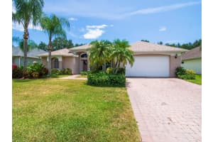 550 ALEXANDRA AVENUE, VERO BEACH, FL 32968 Sold 07/15/24