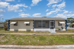 403 VIA FLORENCE COURT, MERRITT ISLAND, FL 32953 Sold 07/05/23