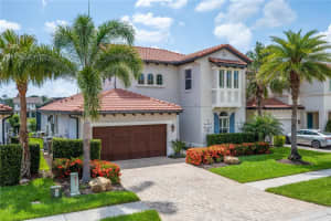 10745 ROYAL CYPRESS WAY, ORLANDO, FL 32836 Sold 08/23/23