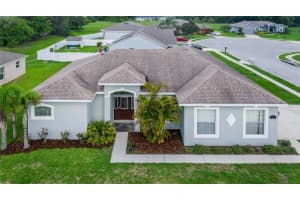 2899 EAGLE NEST VIEW DRIVE, WINTER HAVEN, FL 33881 Sold 07/19/23