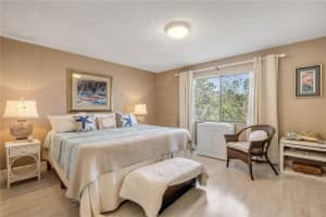 817 EGRET COURT, EDGEWATER, FL 32141 Sold 09/11/23