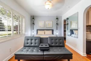 MLS# MFRO6118210, Orlando, Florida 32806
