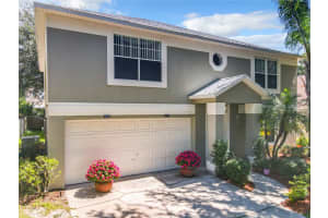 79 ABBEY HOLLOW DRIVE, APOPKA, FL 32712 Sold 08/07/23